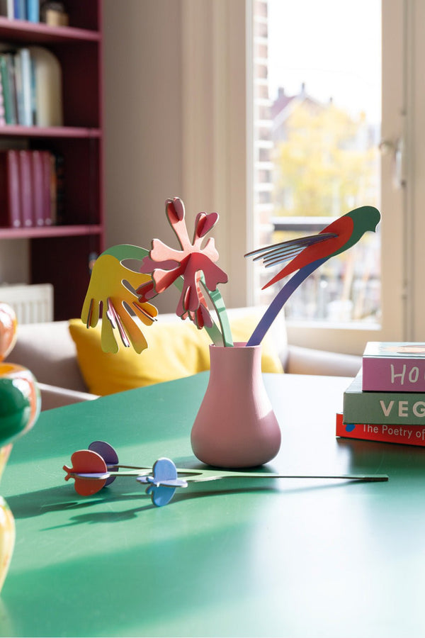 Artist's bouquets bloemen van Studio Roof - In den Olifant