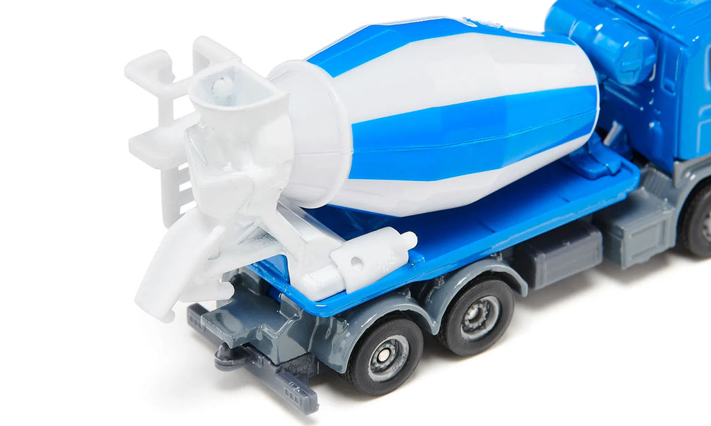 Concrete mixer truck - new model