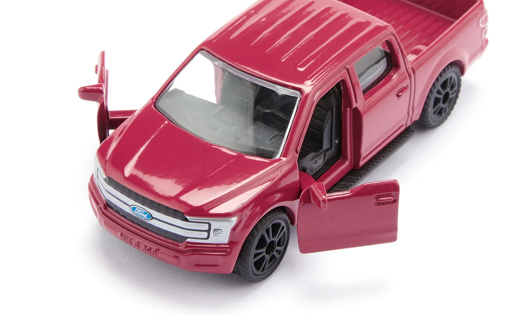 Ford F150 met speedboot 1:55