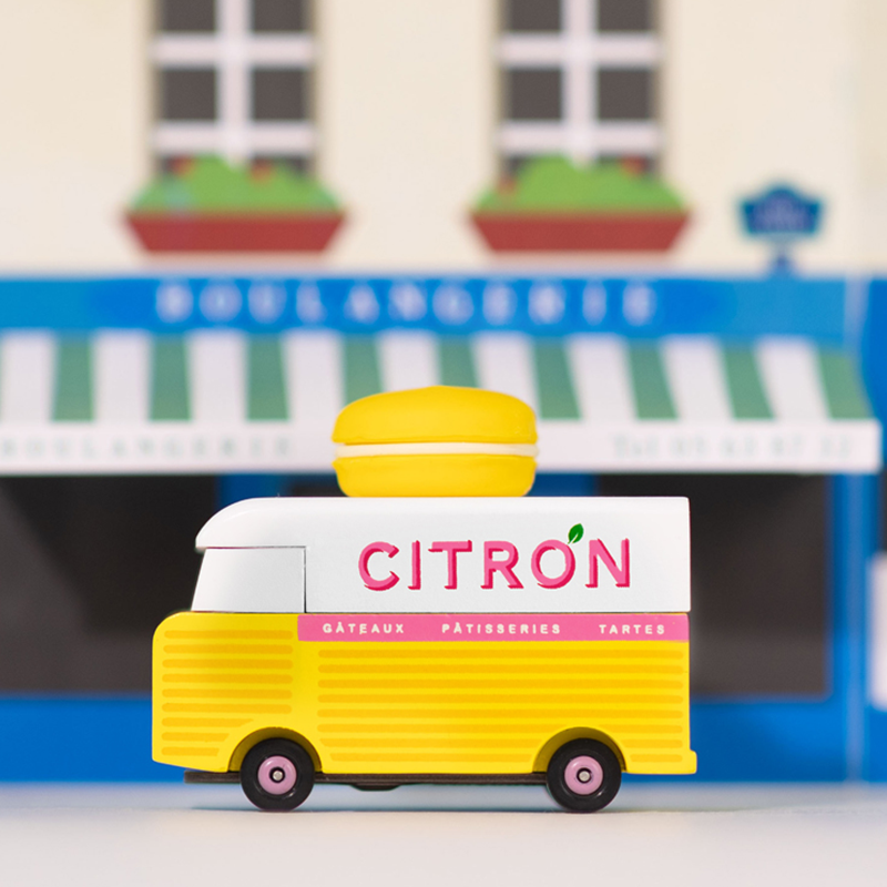 Macaron Van Yellow (H211) 8,4X4,1X6,5Cm, Wooden Diecast, In