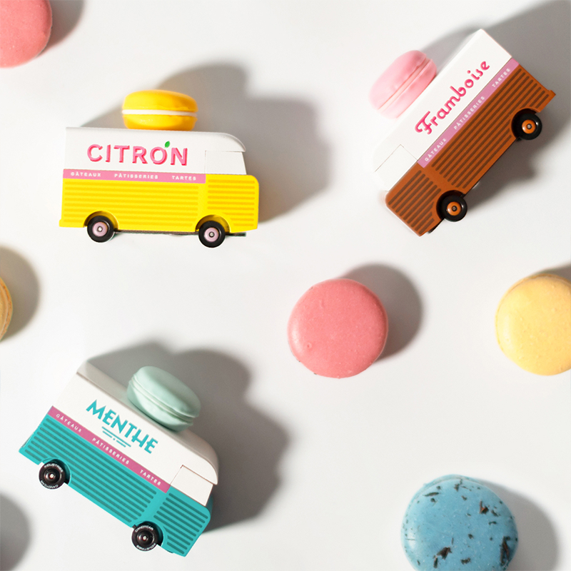 Macaron Van Blue (H317) 8,4X4,1X6,5Cm, Wooden Diecast, In