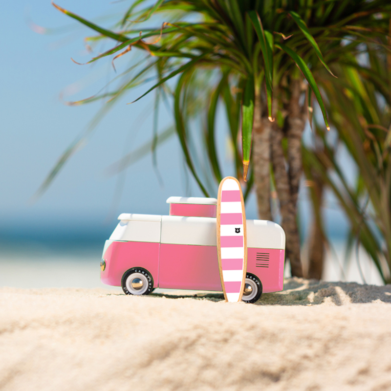 Vw Beach Bus - Pink (Bva367) 16,5X9,4X8,4Cm, Magnetisch, In