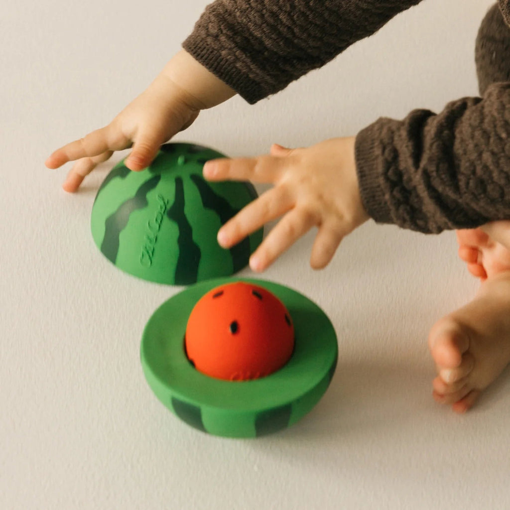 3 in 1 stapelspeeltje - Stack & Bounce Watermelon - Sorteer - en stapelspeelgoed Oli&Carol - In den Olifant