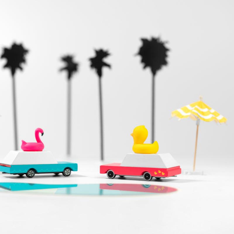 Flamingo Wagon (W228) 8,9X3,8X6,4Cm, Wooden Diecast, Magnetic,