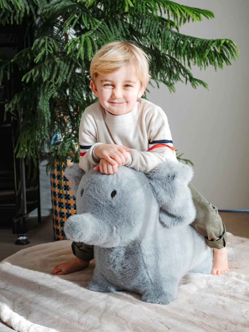 Éléphant doux et rebondissant