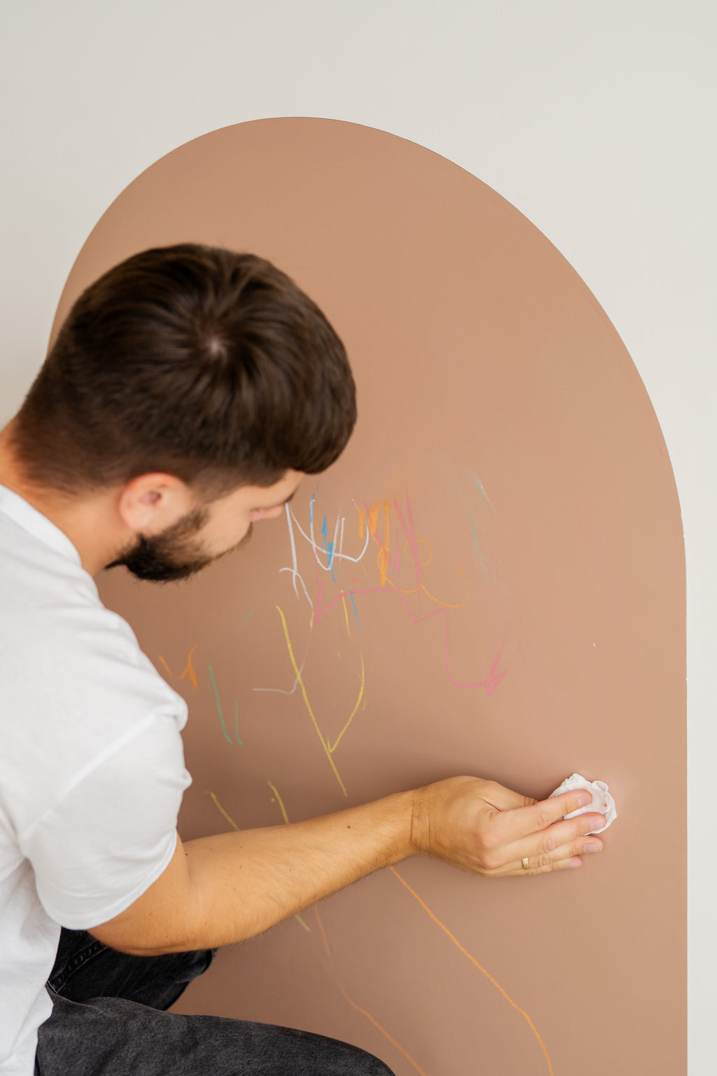 Tix&Mix magnetic wall decal Brown Sugar + 2 crayons