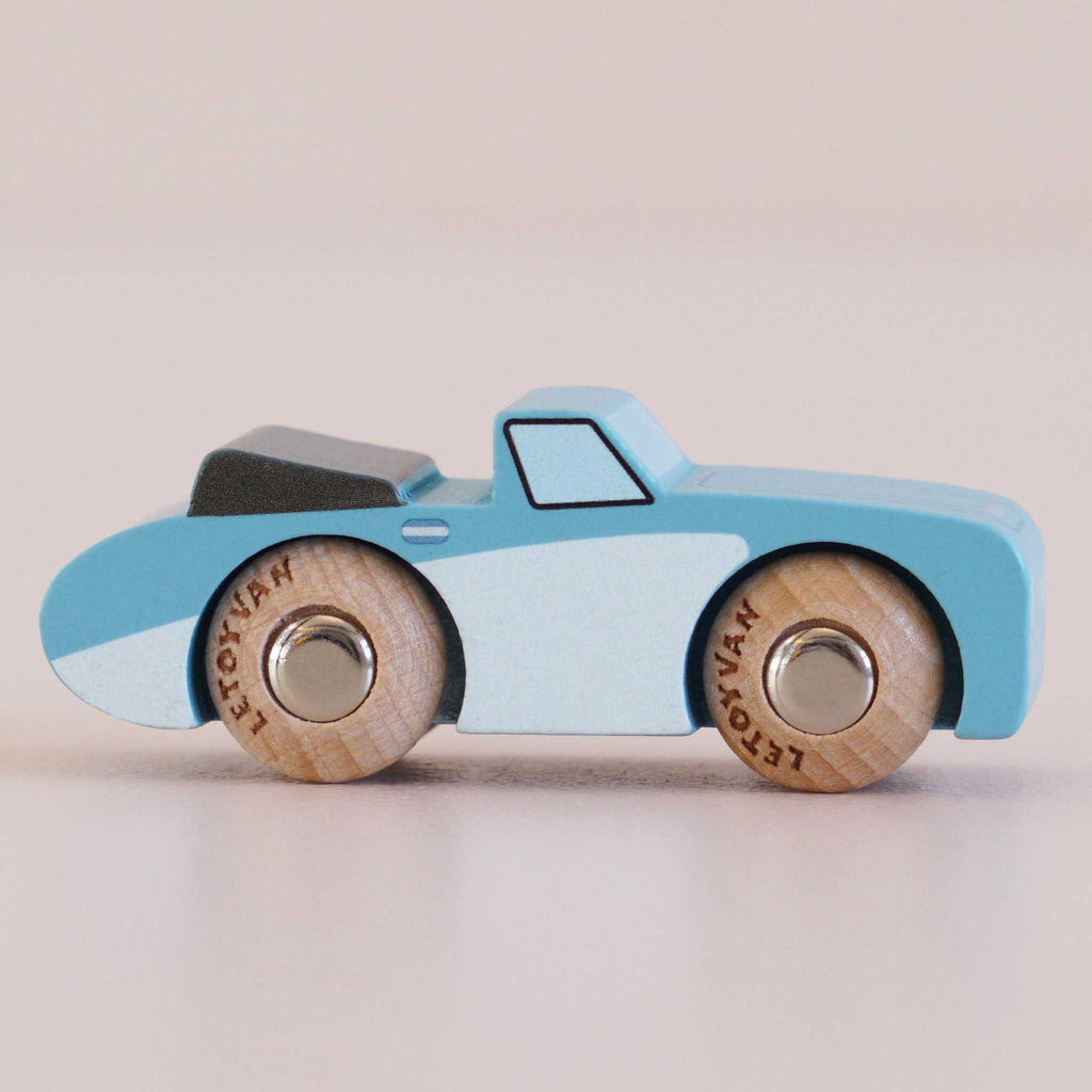 Houten auto Justin - nr. 1