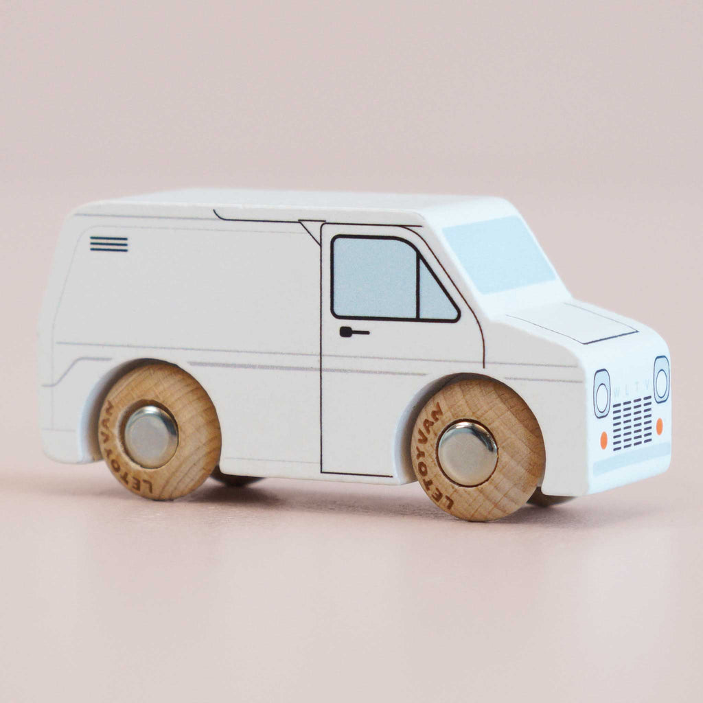 Houten bestelwagen Frank - nr. 32