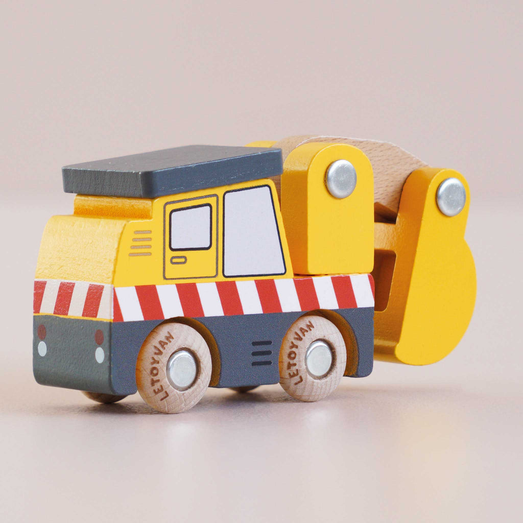 Houten graafmachine Eddie - nr. 37