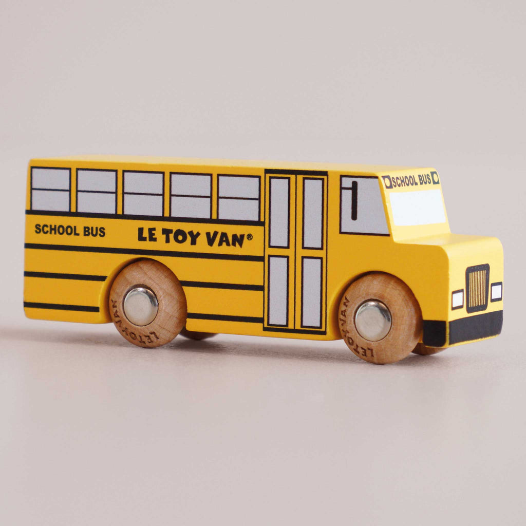 Houten schoolbus Rufus - nr. 47