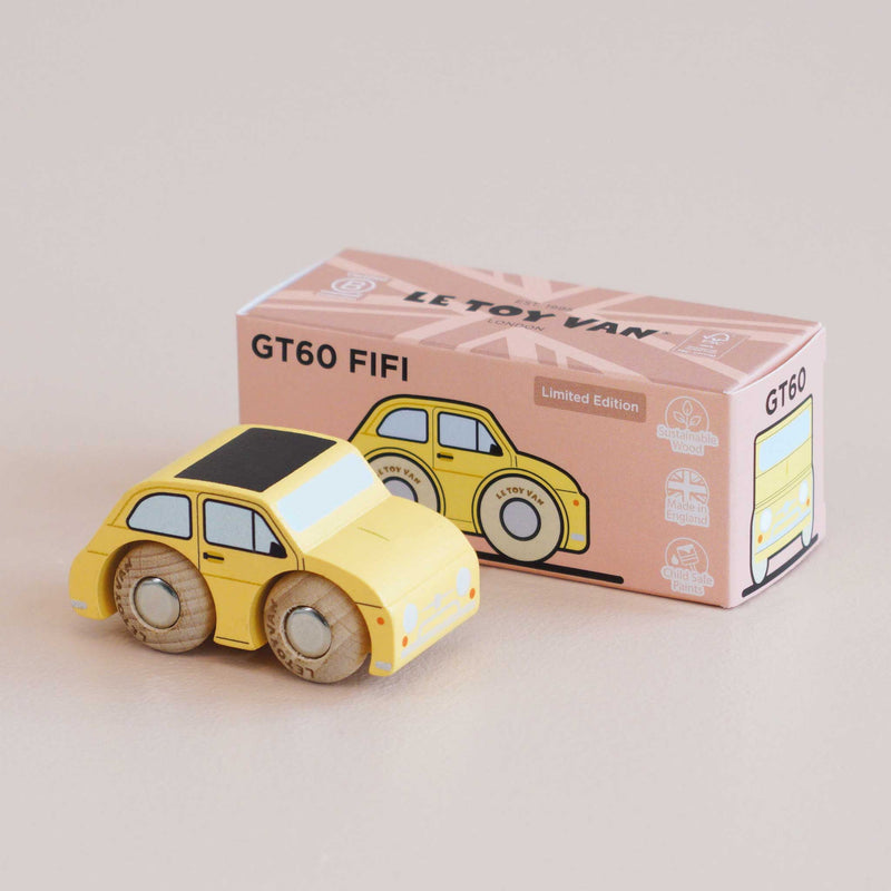 Houten mini-auto Fifi - nr. 10