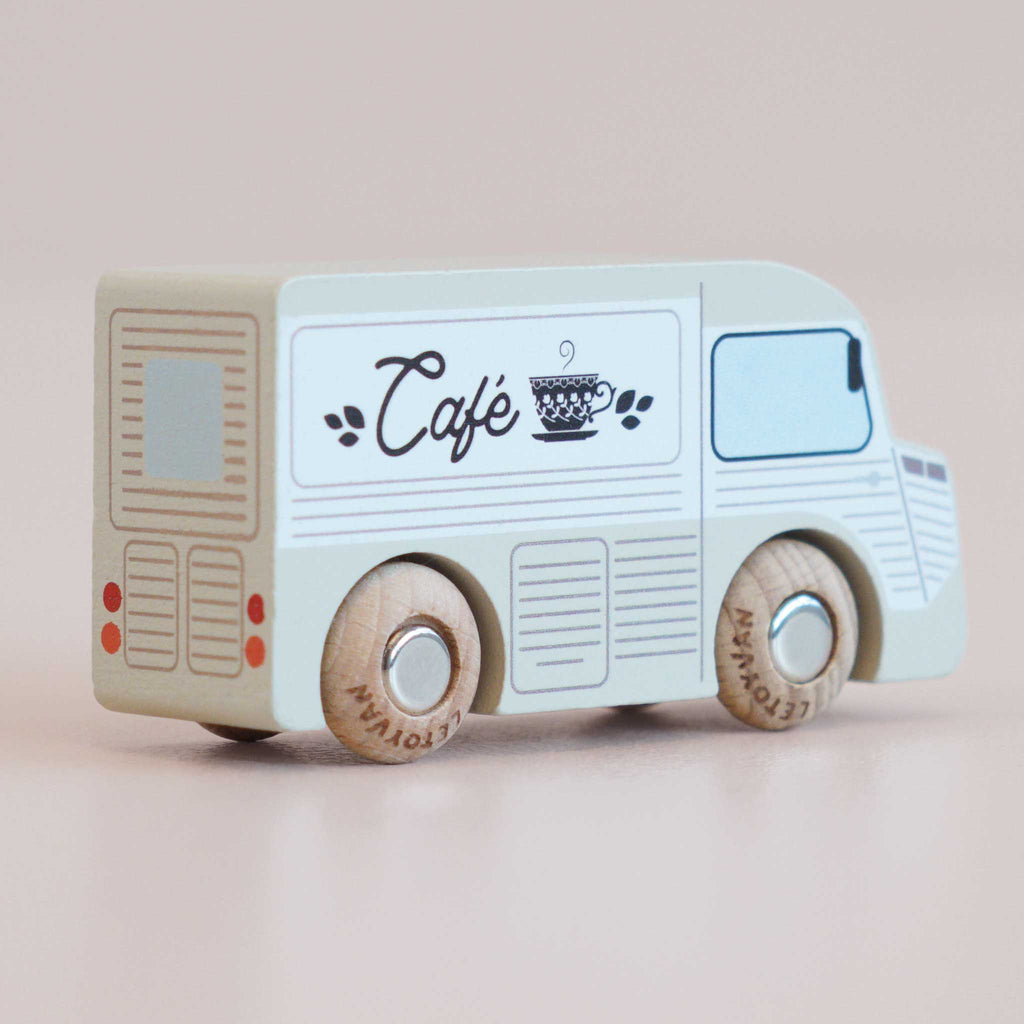 "Coco" van - No. 11