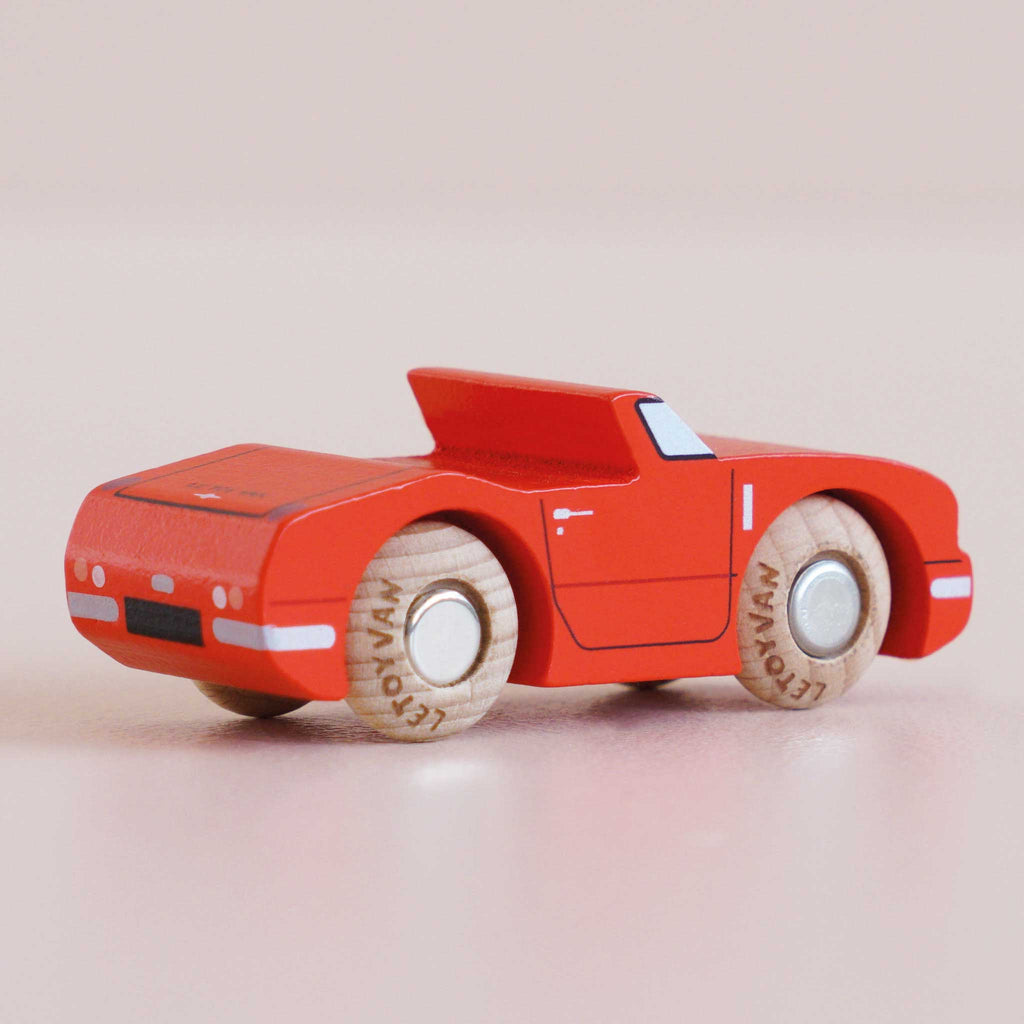 Houten auto Marc - nr. 13