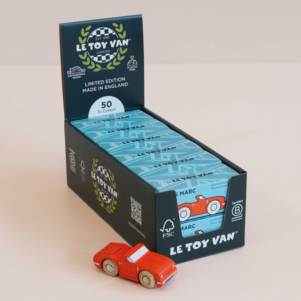 Houten auto Marc - nr. 13