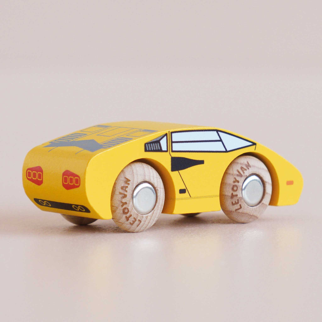 Houten auto Lando - nr. 14