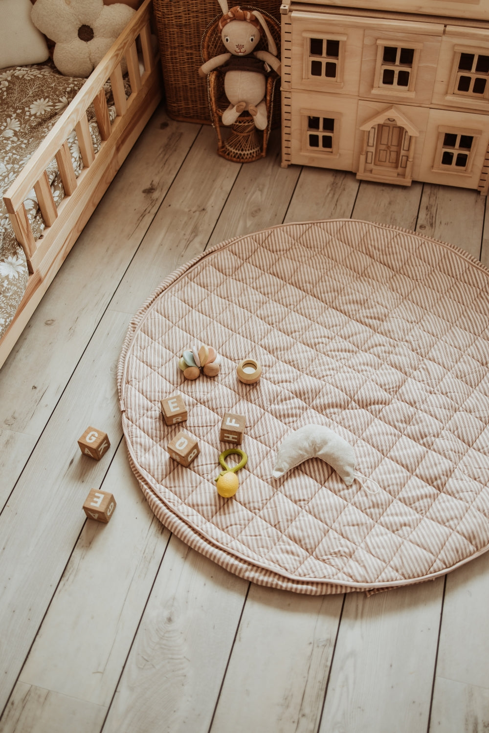 Noomad storage bag and play mat - Soft - Stripes Brown