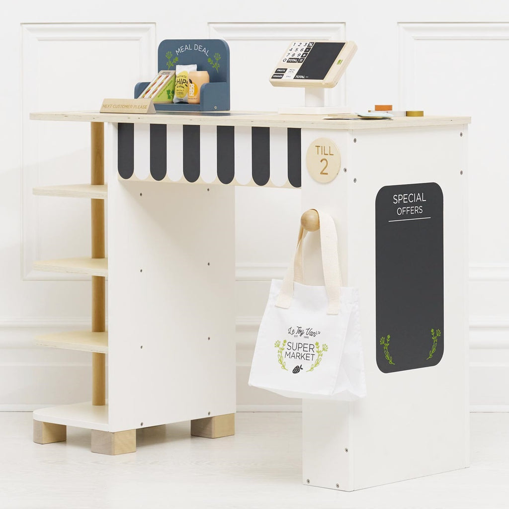 The Supermarket Checkout and its Accessories