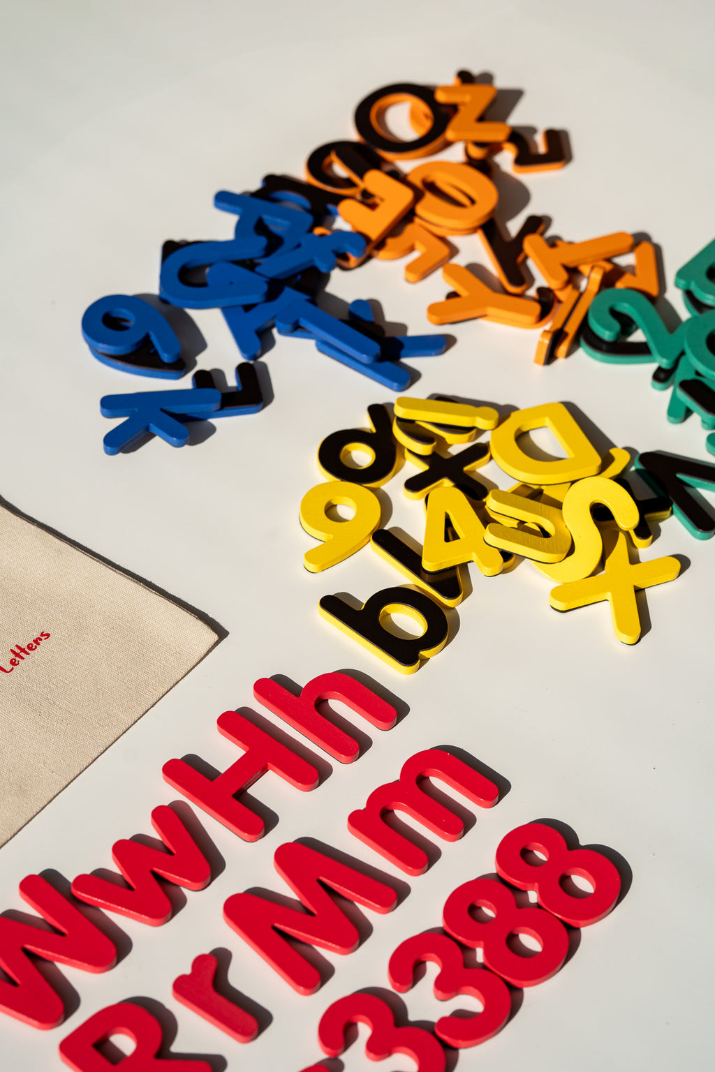 Magnetische letters en cijfers - set van 77