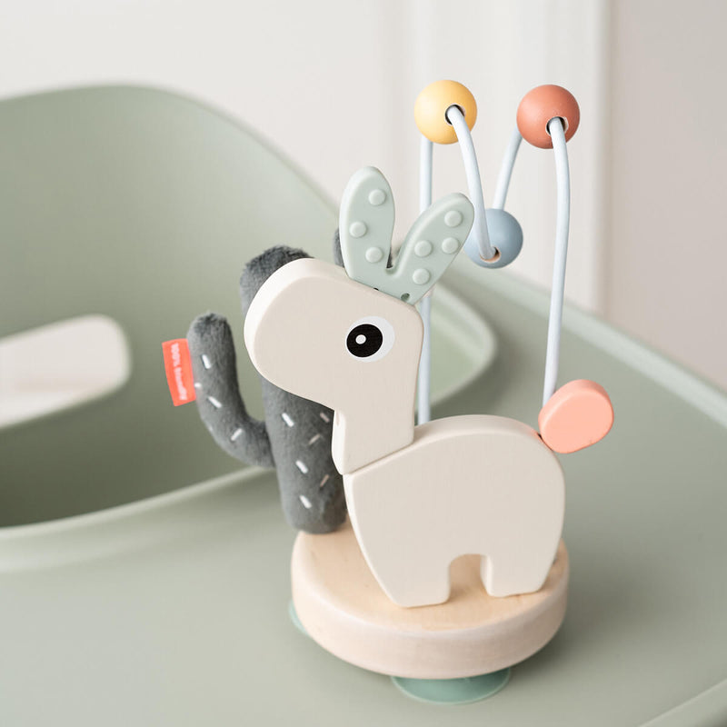 Activiteitenspeeltje met zuignap - Stick&Stay Activity Island Lalee Sand - Activiteitenspeelgoed Done by Deer - In den Olifant