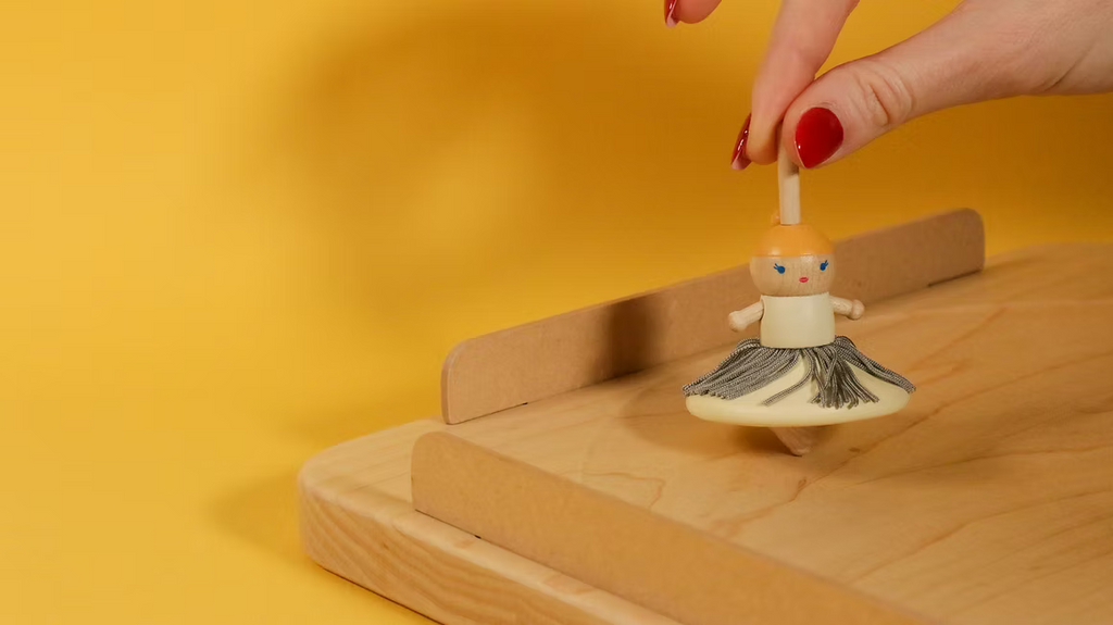 Wooden top - Toupie Ballet 1064