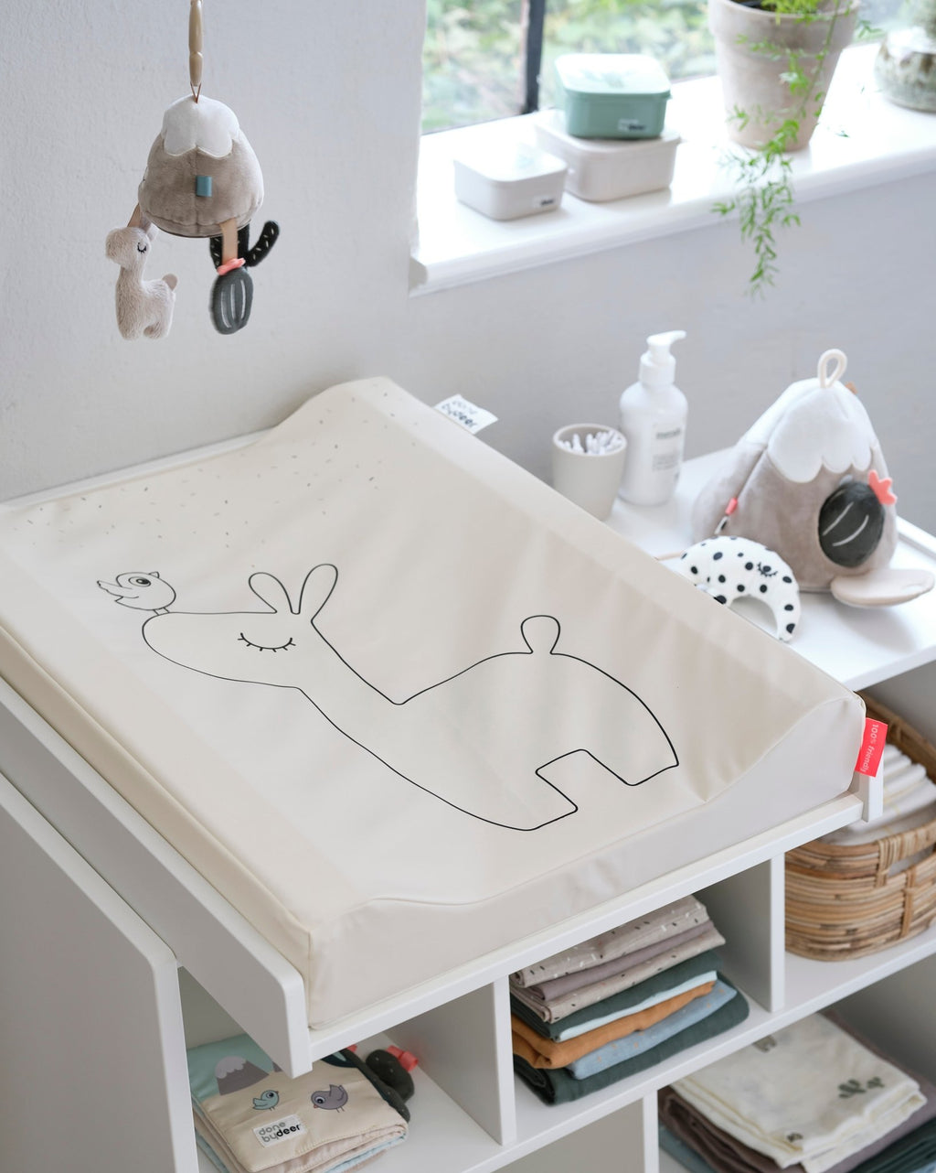 Babyboekje Activity book Lalee Sand - Babyboekjes Done by Deer - In den Olifant