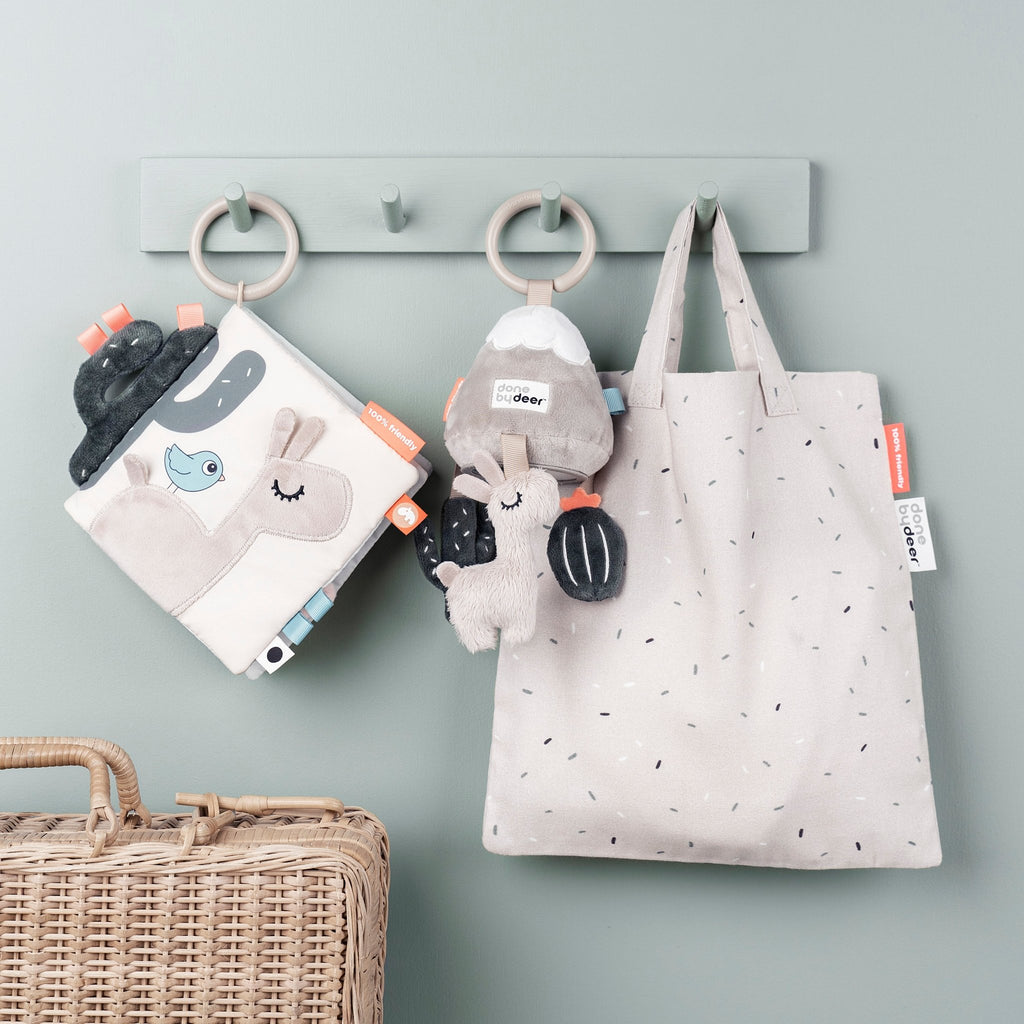 Babyboekje Activity book Lalee Sand - Babyboekjes Done by Deer - In den Olifant