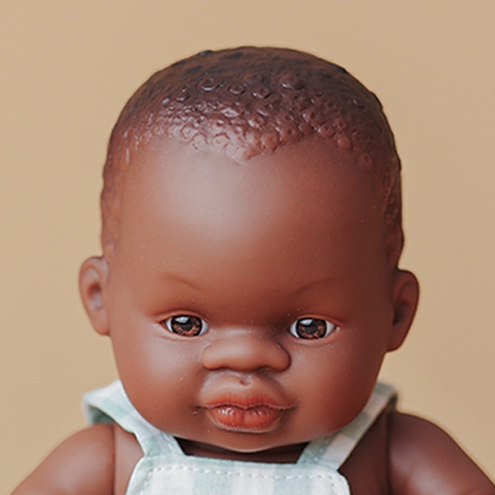 Babypop MF&M Afrikaanse jongen 21cm - Babypoppen Miniland - In den Olifant