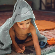 Badcape Mr. Shark - 75 x 75 cm - Badlinnen Trixie - In den Olifant