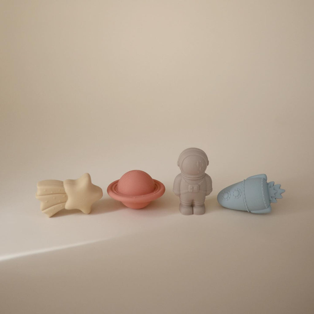 Badspeelgoed Space - set van 4 - Badspeelgoed Mushie - In den Olifant