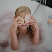 Badspeeltjes Cupcake - Mix and max - Mushie - In den Olifant