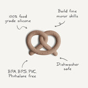 Bijspeeltje Pretzel Natural - Bijtspeelgoed Mushie - In den Olifant