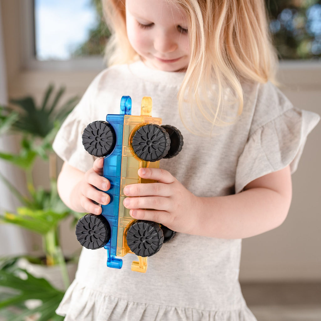 Bright Car Pack Magnetic Cars - Set of 2