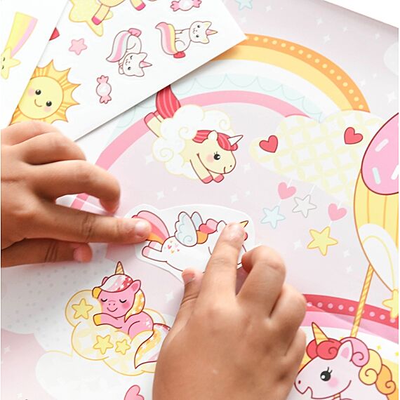 Creatieve Poster + 150 Stickers Unicorns | 5 - 10 Jaar - Stickers en stickersets Poppik - In den Olifant