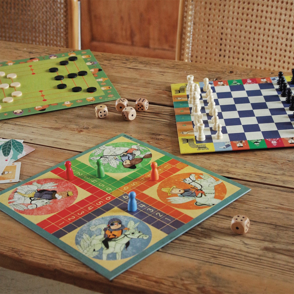 Djeco Classic Box Speldoos - met 20 spelletjes - Bordspellen Djeco - In den Olifant