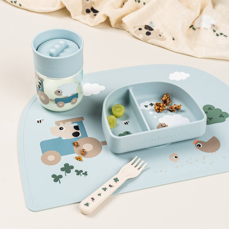 Drinkbeker Learning cup 360° Tiny farm Blue - Aan tafel Done by Deer - In den Olifant