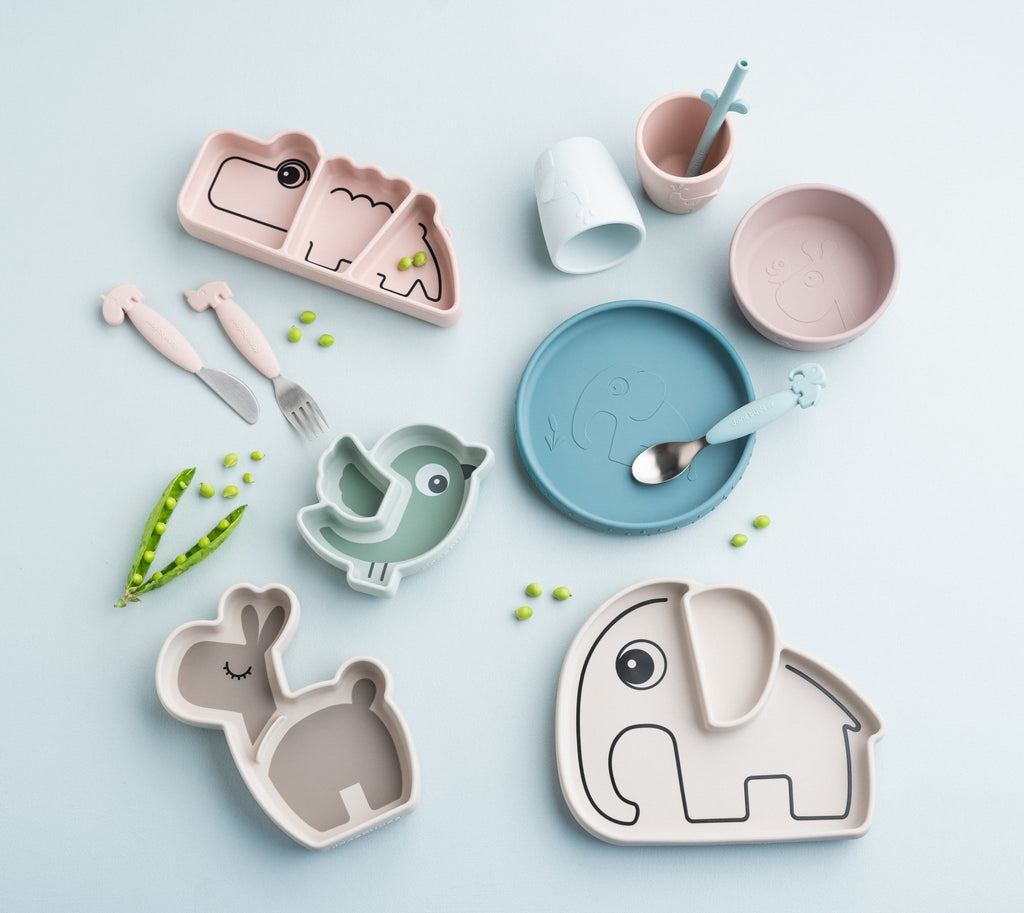 Easy - grip cutlery set Deer friends Powder - Bestek en rietjes Done by Deer - In den Olifant