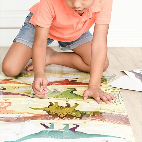 Educatieve Xxl Poster + 32 Stickers Dinosaurs | 5 - 12 Jaar - Stickers en stickersets Poppik - In den Olifant