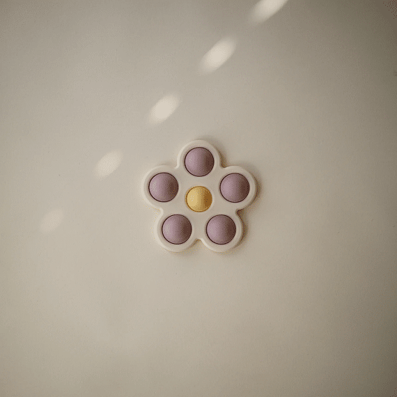 Fidget toy speeltje Bloem | Soft Lilac/Daffodil/Ivory