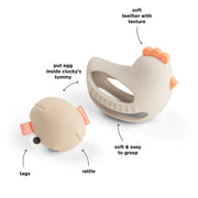 Grijp - en bijtspeeltje met rammelaar - Clucky Sand - Rammelaars Done by Deer - In den Olifant