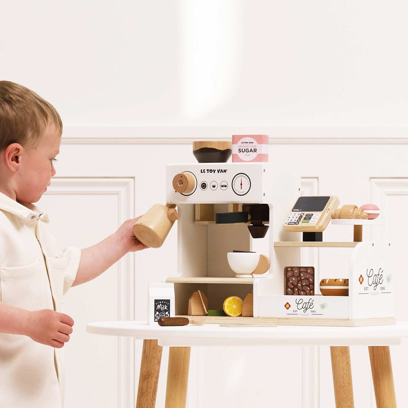 Grote houten koffiemachine - Barista Café Shop - Speelkeuken en winkeltje Le Toy Van - In den Olifant