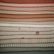 Grote tetradoek Dino - 120 x 120 cm - Tetradoeken Mushie - In den Olifant