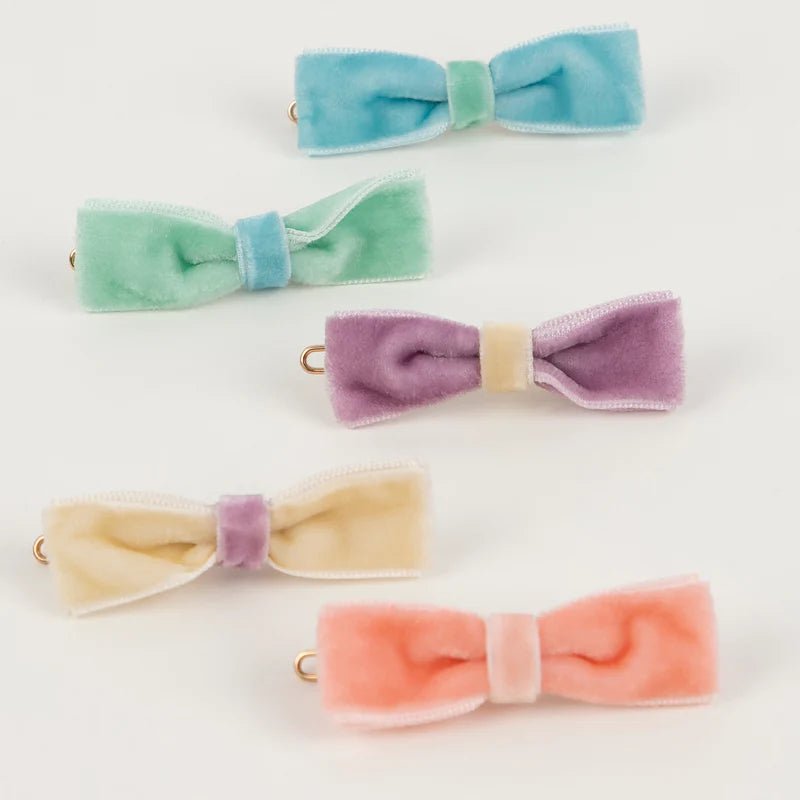 Haarspeldjes pastel velvet mini bow clips - set van 10 - Haarspeldjes en diadeems Meri Meri - In den Olifant