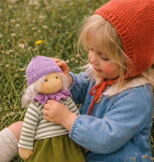 Handgemaakte Aankleedpop Blütenkind Ida - 38 cm - Lappenpoppen Nanchen Natur - In den Olifant