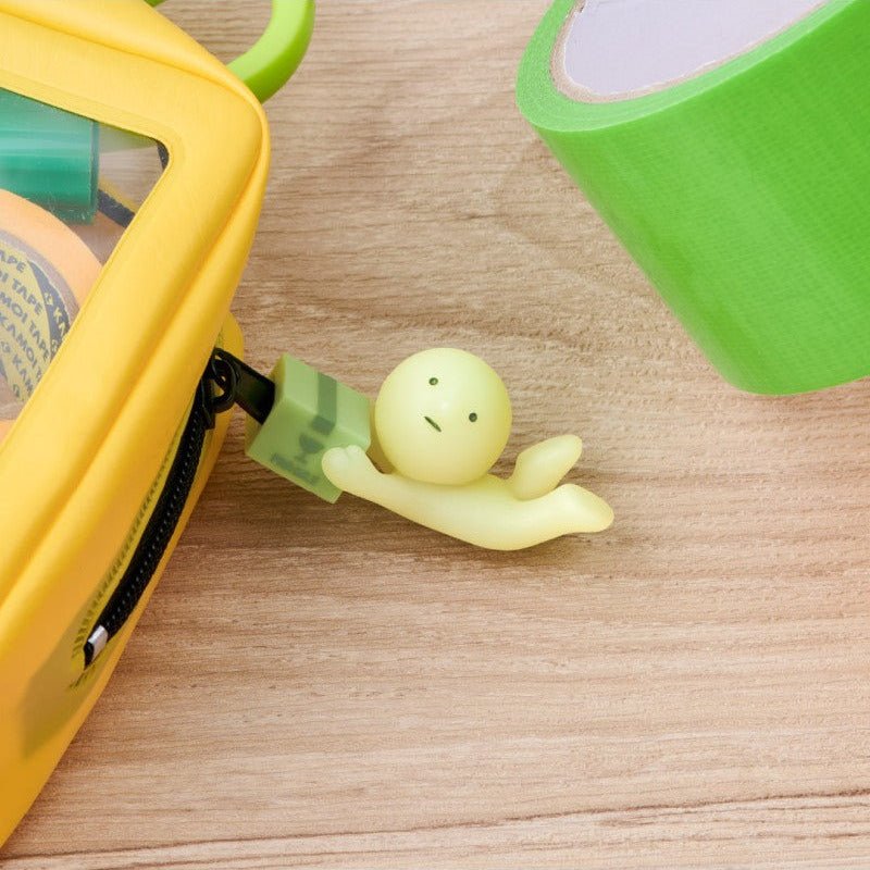 Hangertje Smiski Zipper Bite Falling Down - Sleutelhangers Smiski - In den Olifant