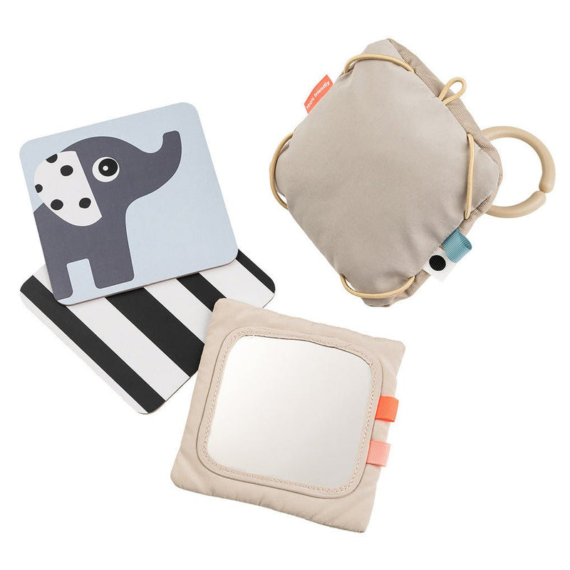 Hangspeeltje Baby contrast card holder Deer friends Sand - Activiteitenspeelgoed Done by Deer - In den Olifant