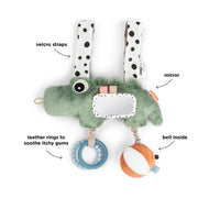 Hangspeeltje Hanging activity toy Croco Green - Wagenspanners Done by Deer - In den Olifant