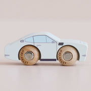 Houten auto Aaron - nr. 6 - Auto's en voertuigen Le Toy Van - In den Olifant