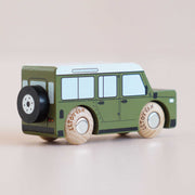 Houten auto Archie - nr. 27 - Auto's en voertuigen Le Toy Van - In den Olifant