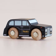 Houten auto Bertie - nr. 45 - Auto's en voertuigen Le Toy Van - In den Olifant