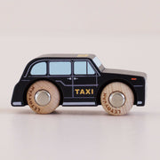Houten auto Bertie - nr. 45 - Auto's en voertuigen Le Toy Van - In den Olifant